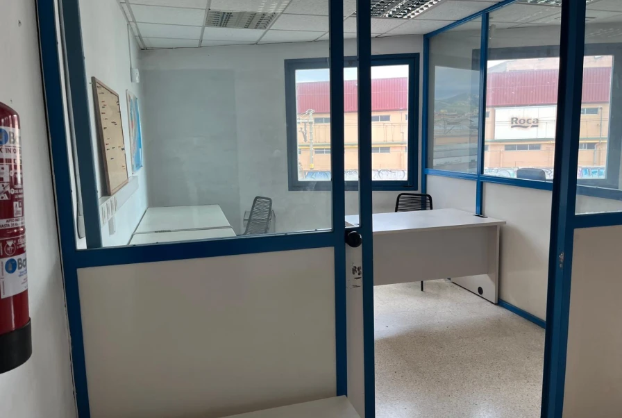 Industrial warehouse in Viladecans Industrial warehouse in Viladecans