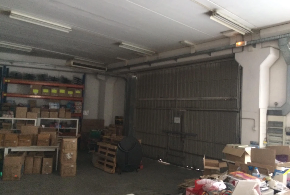 Nave industrial en Sant Feliu de Llobregat