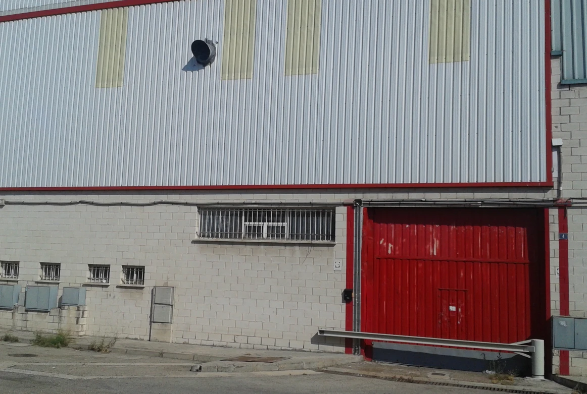 Nave Industrial en Pinto