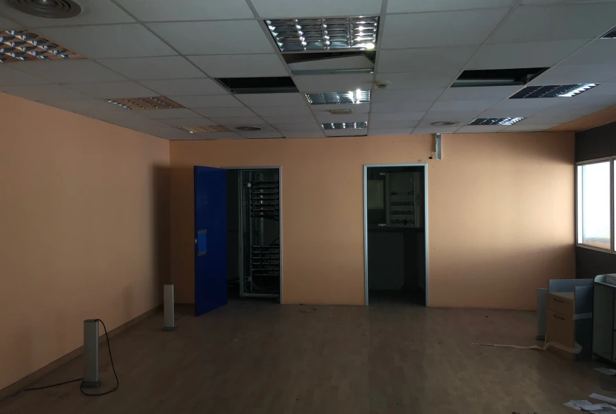 Nave industrial en Cornellà de Llobregat