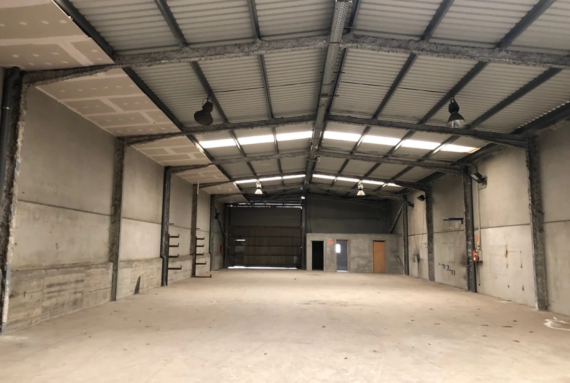 Nave industrial en Cornellà de Llobregat