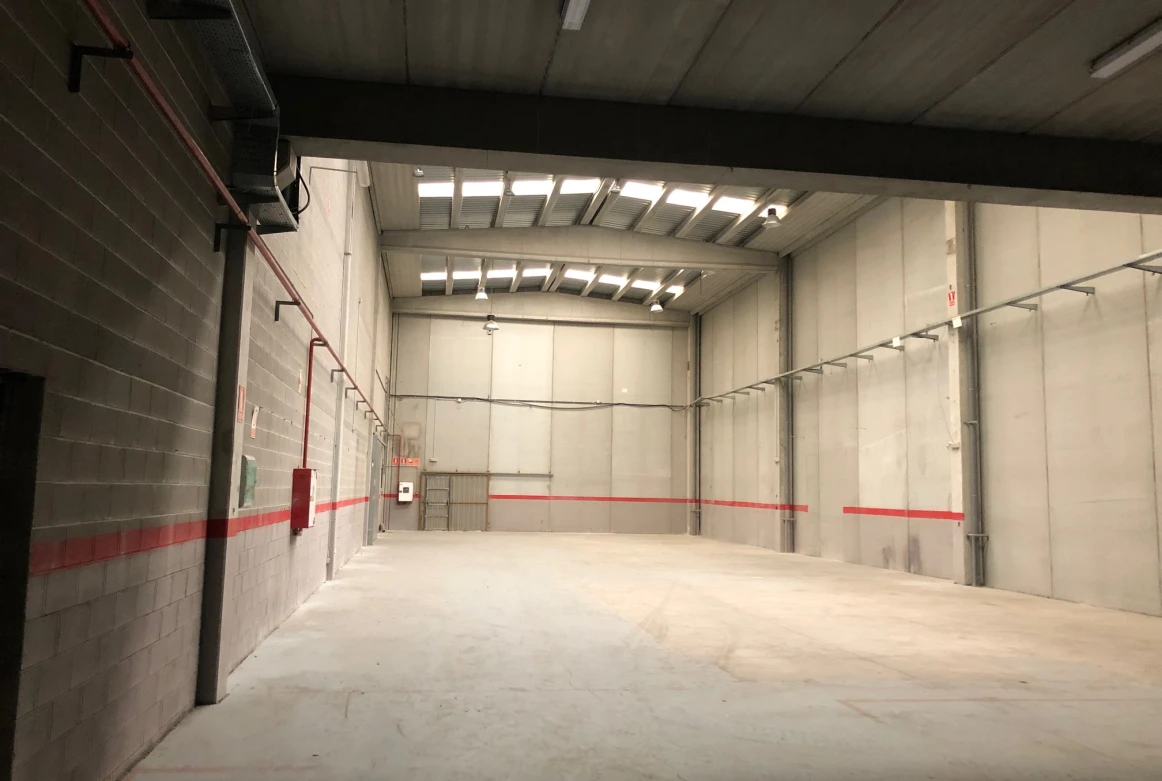 Nave Industrial en Cornellà