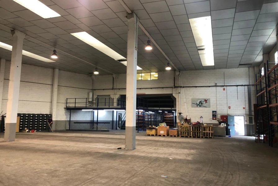 Nave industrial en Santa Perpetua de la Mogoda