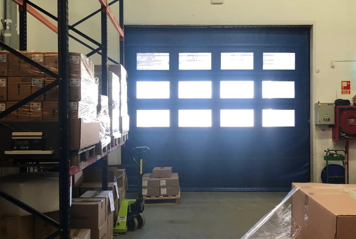 Edificio industrial en Cerdanyola del Vallés