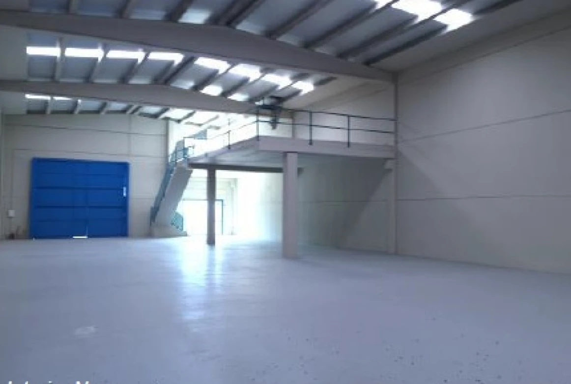 Naves industriales en Tortosa