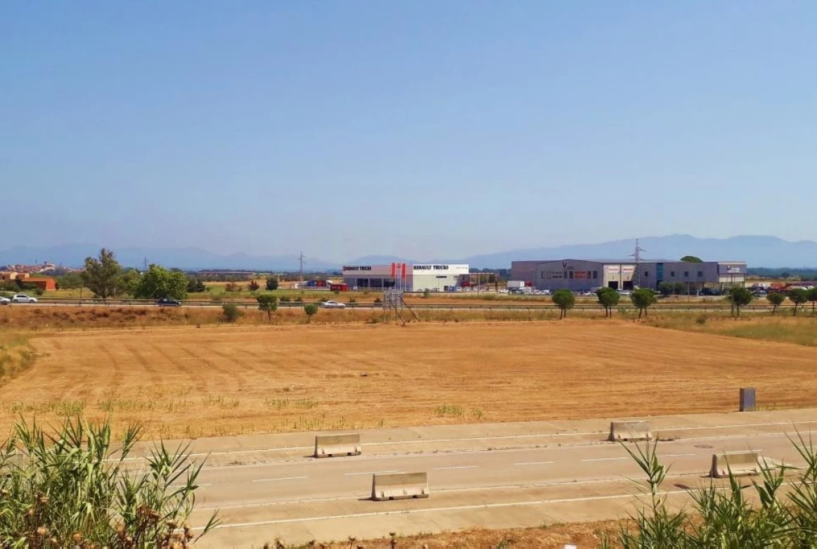 Suelos industriales en Vilamalla