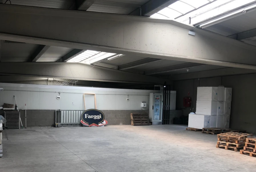 Nave industrial en Les Franqueses del Vallés