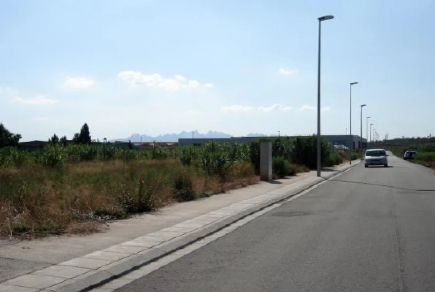 SOLAR INDUSTRIAL  SANT FRUITOS DE BAGES