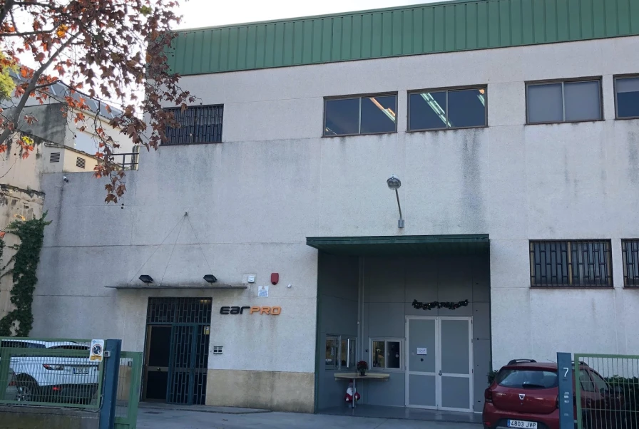 Nave industrial en Sant just Desvern