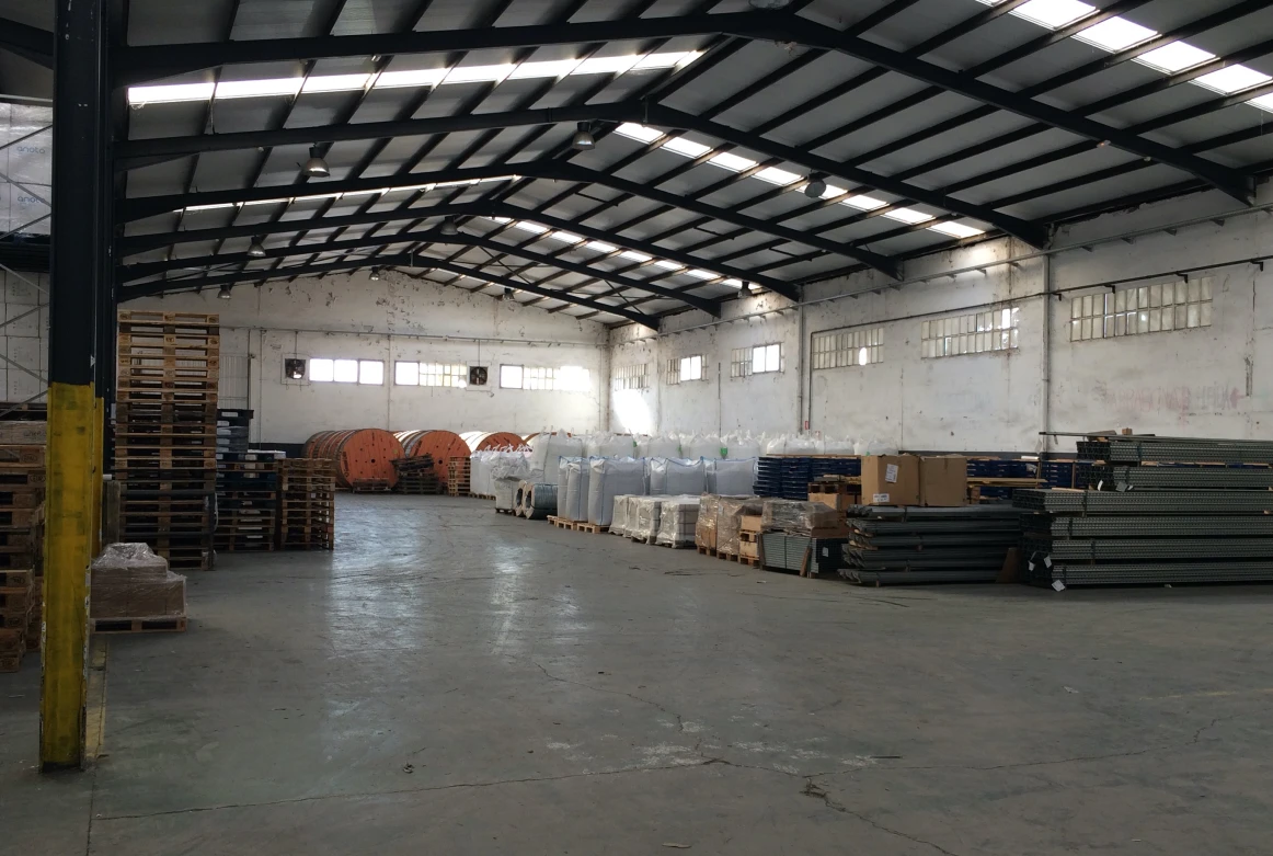 Nave industrial en Santa Perpetua de la Mogoda