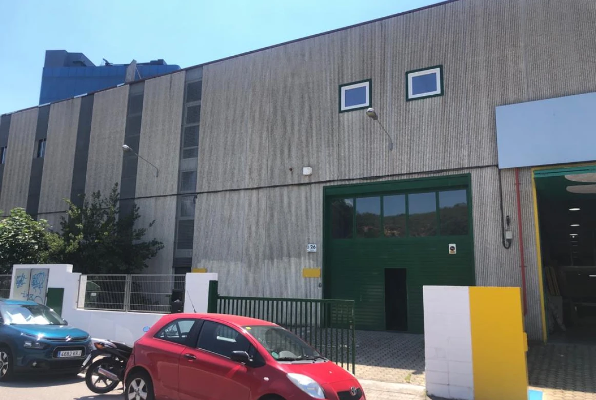 Nave industrial en Sant Just Desvern