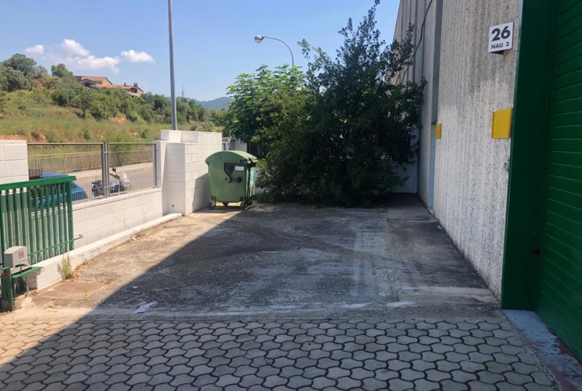 Nave industrial en Sant Just Desvern