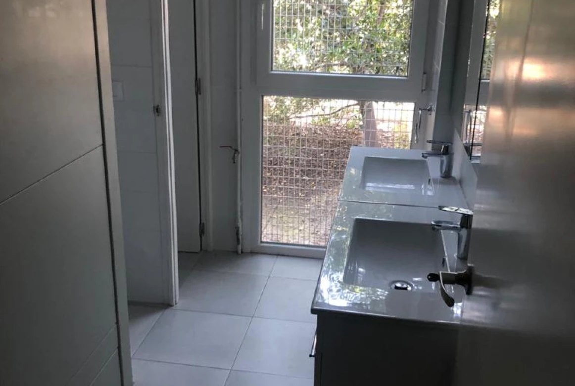 Nave industrial en Sant Just Desvern