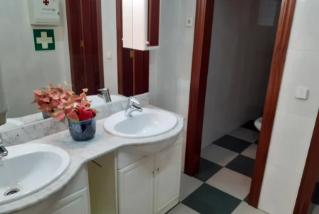 NAVE INDUSTRIAL EN BADALONA