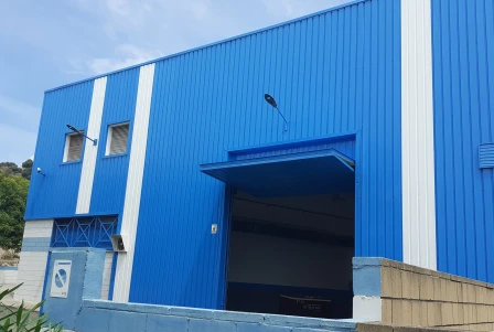 NAVE INDUSTRIAL EN BADALONA