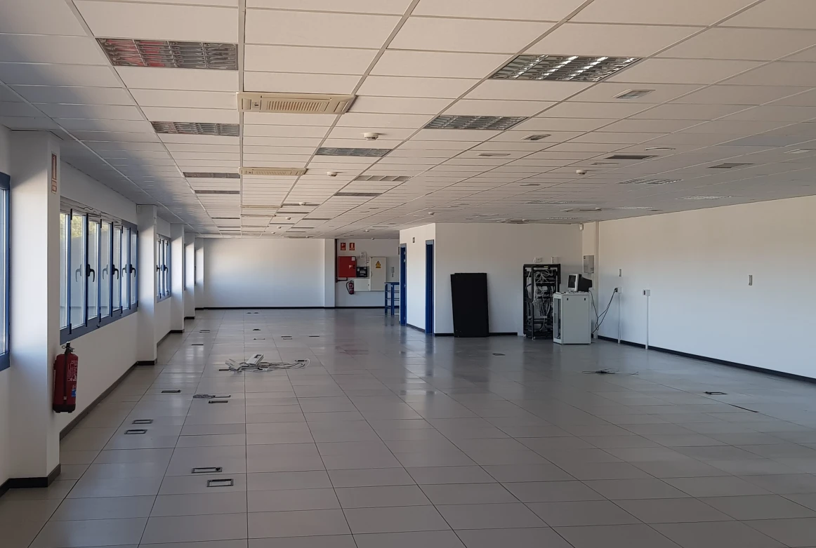 Nave Logística en Alcalá de Henares DC6