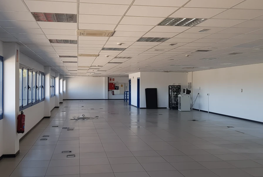 Nave Logística en Alcalá de Henares DC6