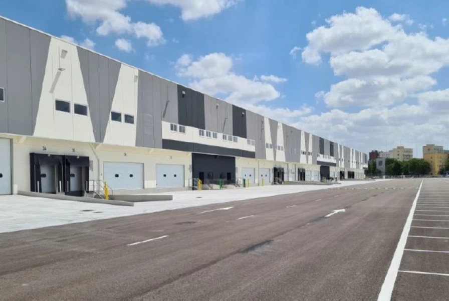 Plataforma industrial logística en Alquiler, Villaverde