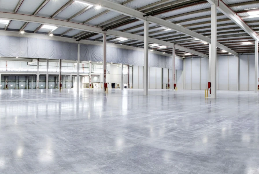 Plataforma logística en Alcalá de Henares en alquiler