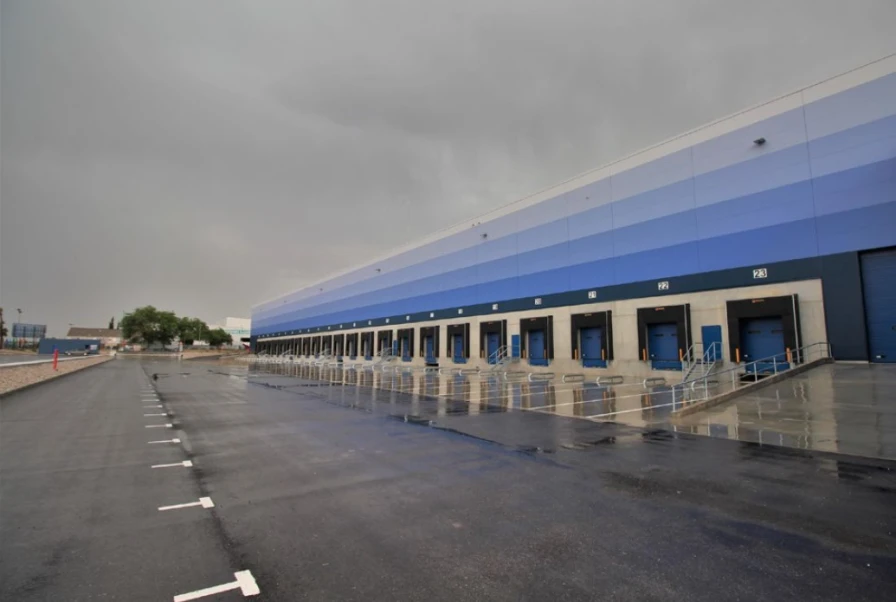 Nave logística de primeras calidades en Marchamalo