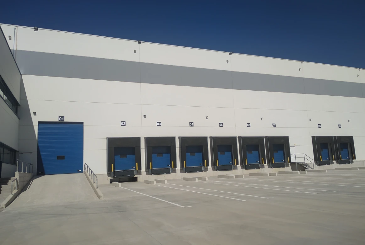 Plataforma logística para alquilar en módulos, San Fernando de Henares