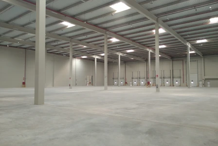 Plataforma logística para alquilar en módulos, San Fernando de Henares