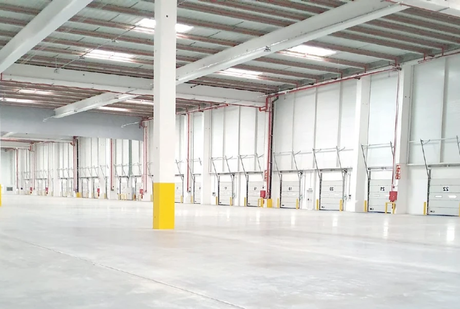 Nave logística de primeras calidades en Marchamalo