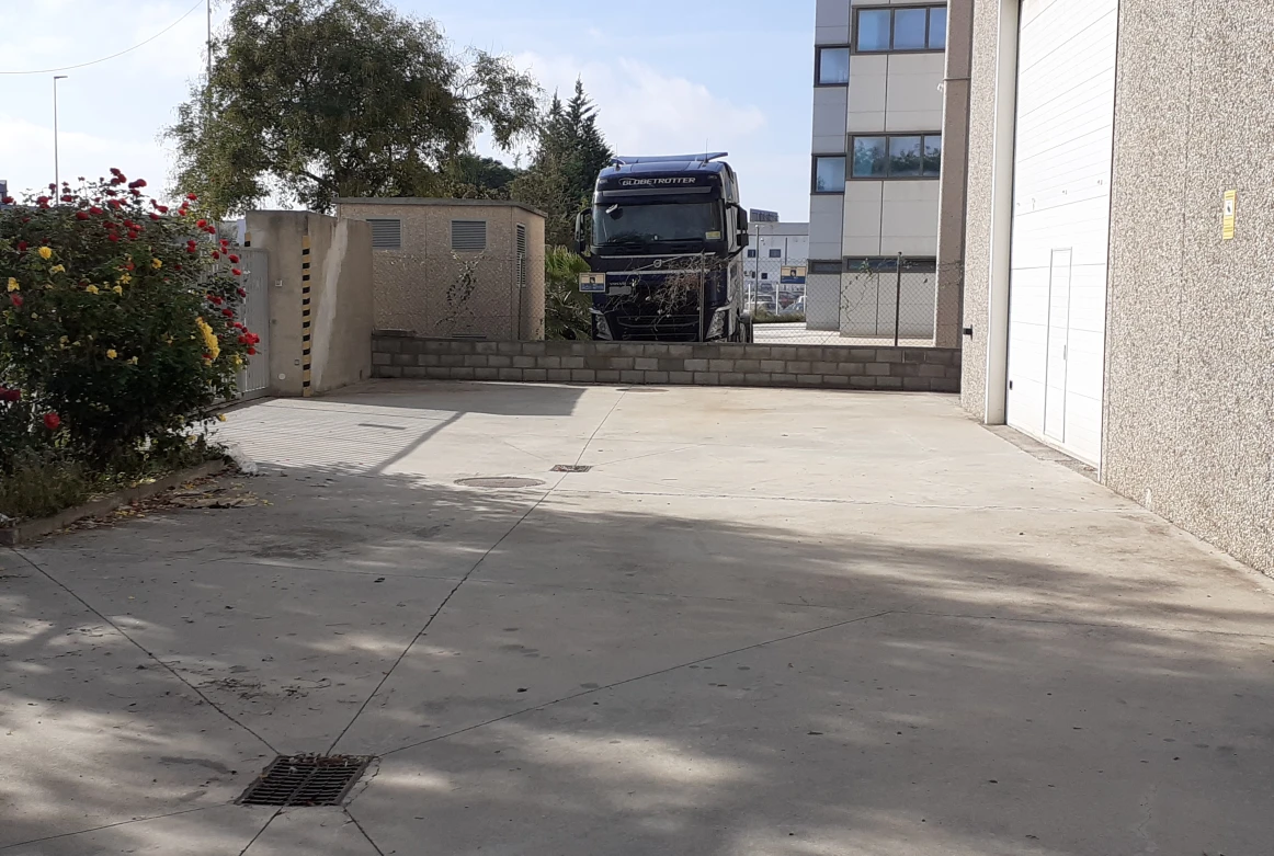 Nave industrial en Gava