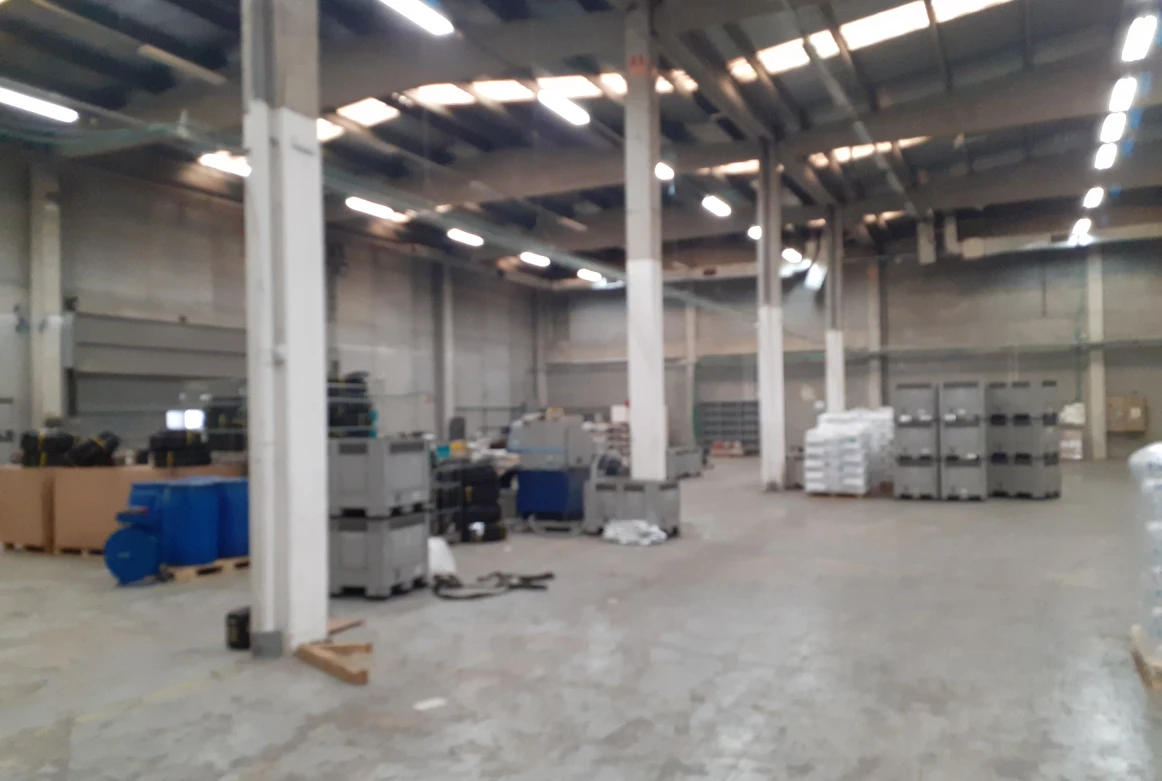 Conjunto de naves industriales en Montcada i Reixac