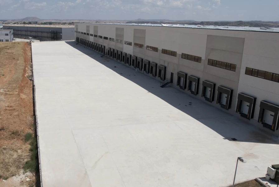 Nave Logística en Fontanar