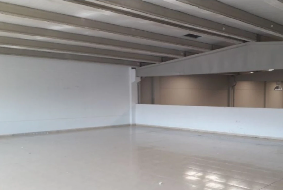 NAVE ALQUILER CERVELLO