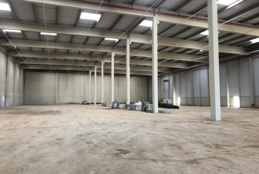 NAVE LOGISTICA GRANOLLERS