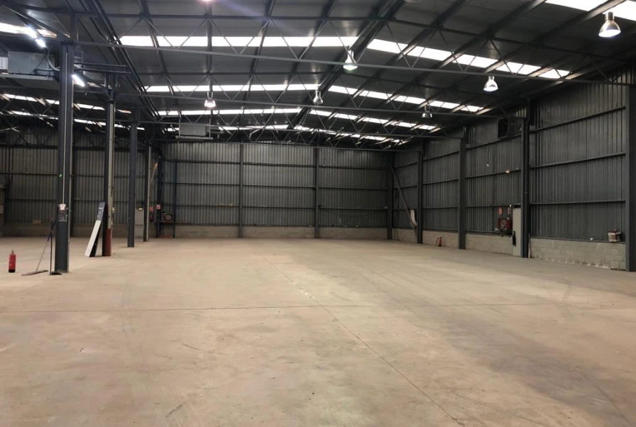 Nave Logística RUBI