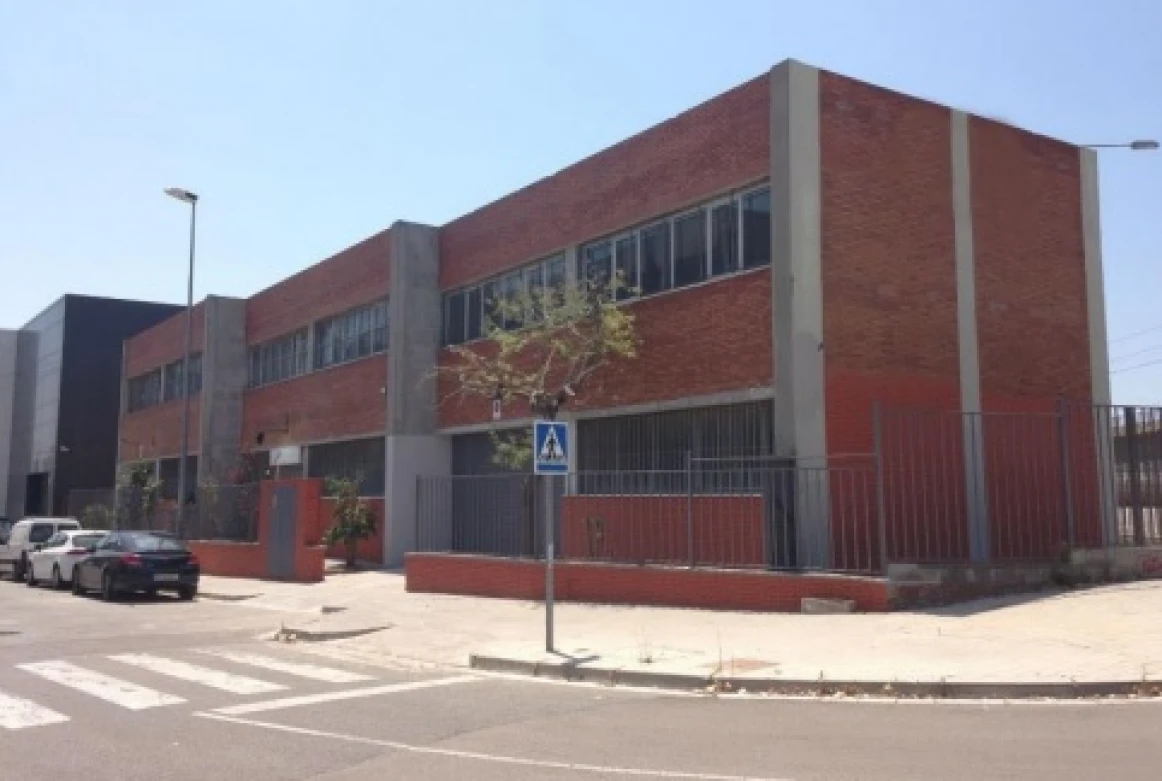 EDIFICIO INDUSTRIAL L´HOSPITALET
