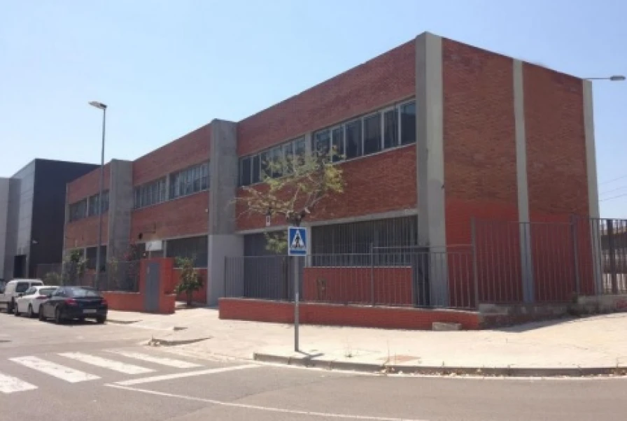 EDIFICIO INDUSTRIAL L´HOSPITALET