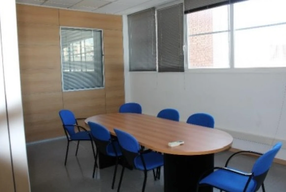 EDIFICIO INDUSTRIAL L´HOSPITALET