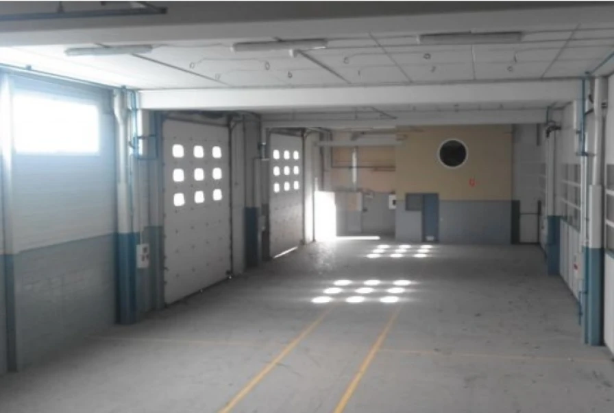 NAVE INDUSTRIAL CASTELLDEFELS