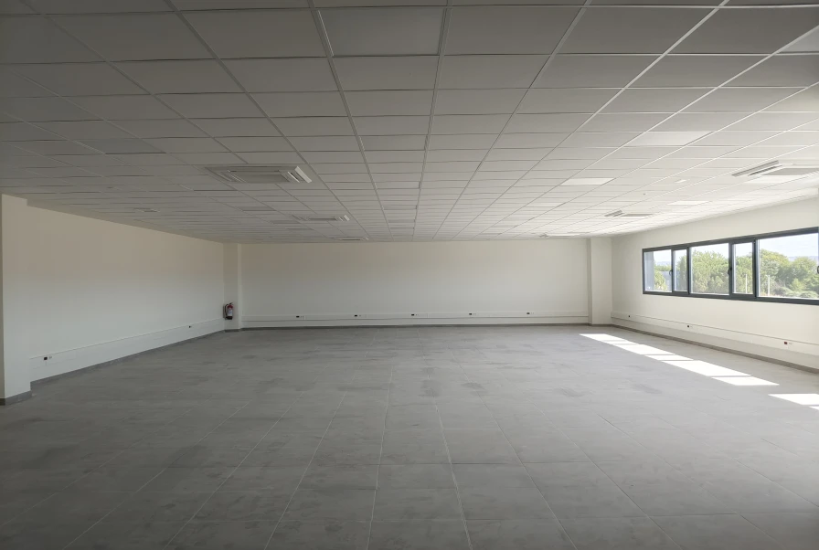 NAVE LOGÍSTICA EN ALOVERA