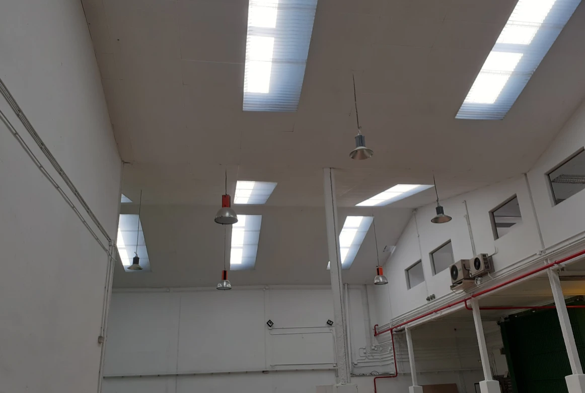 NAVE INDUSTRIAL CORNELLA DE LLOBREGAT