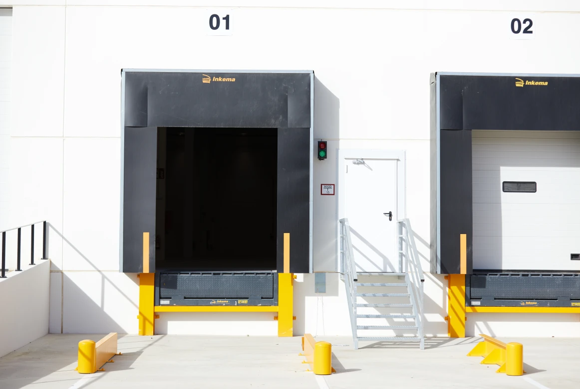 Nave logística en Torija