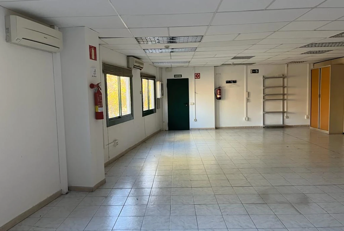 Nave industrial en Cornellá del Llobregat