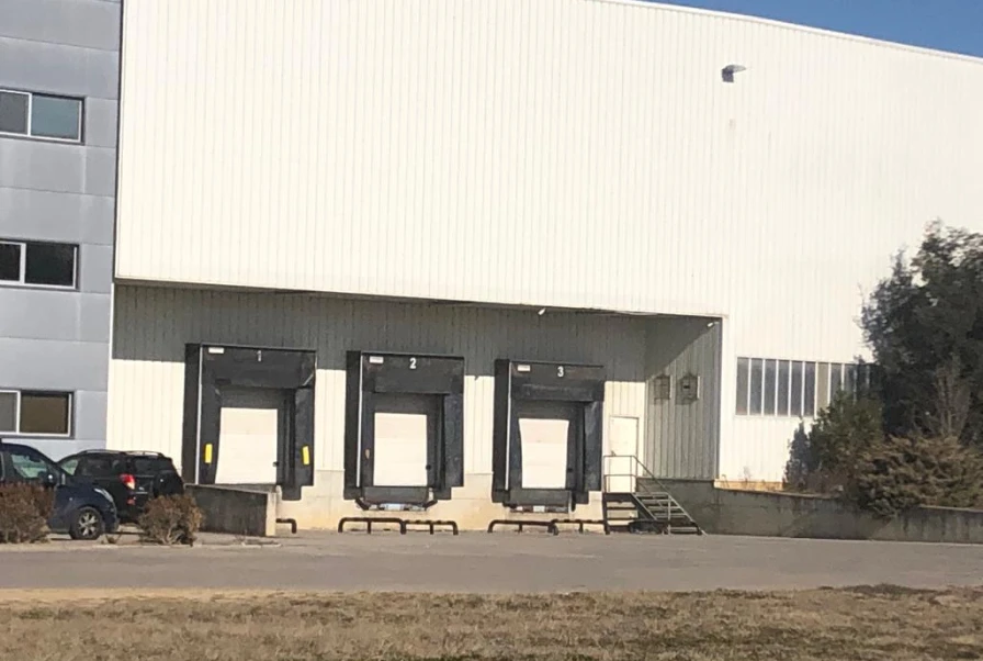 NAVE LOGISTICA GIRONA