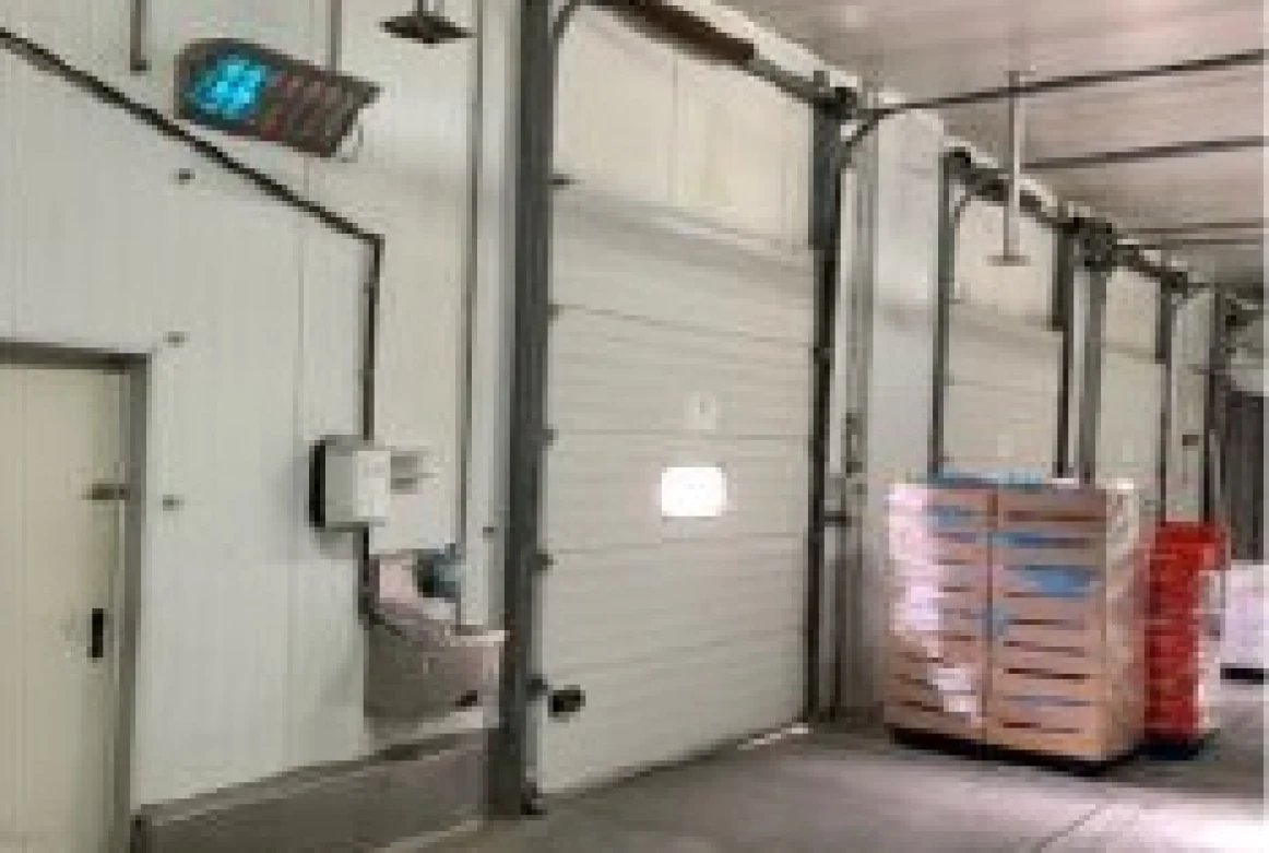 NAVE LOGISTICA GIRONA