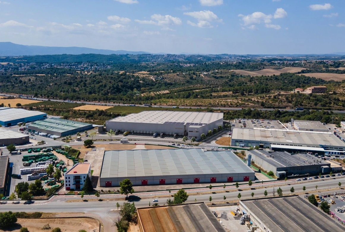 NAVE INDUSTRIAL EN ESPARRAGUERA