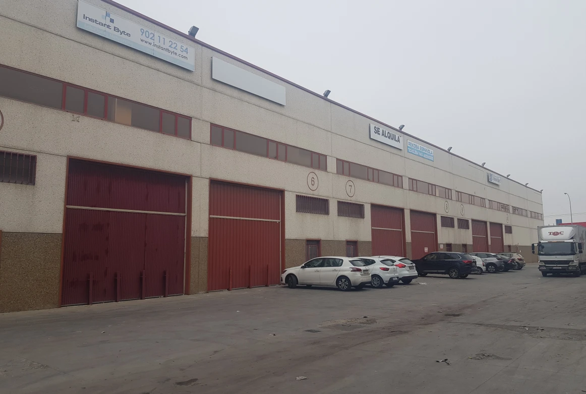 Nave en alquiler en calle Daza Valdés, Leganés