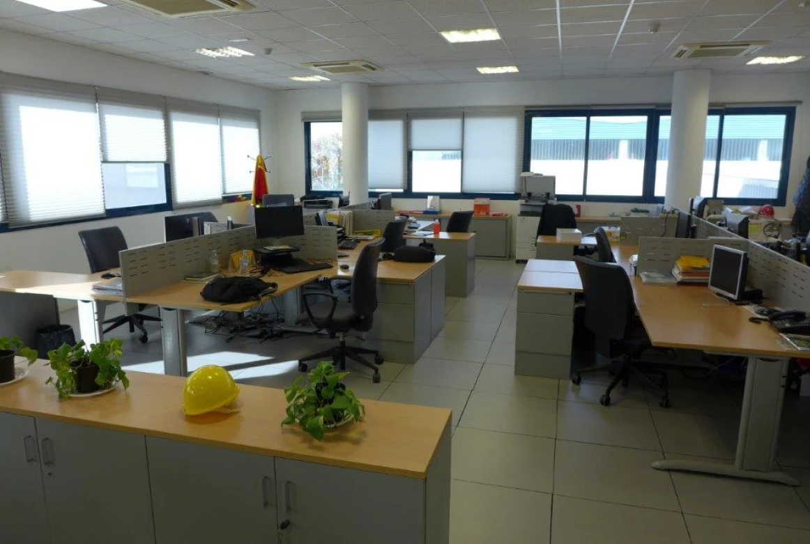 Nave logística en alquiler Coslada 7.668 m²