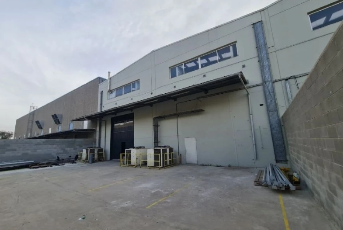 NAVE INDUSTRIAL EL PRAT DE LLOBREGAT