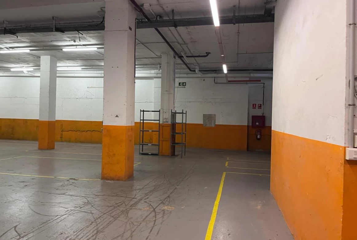 NAVE INDUSTRIAL SANT JUST DESVERN