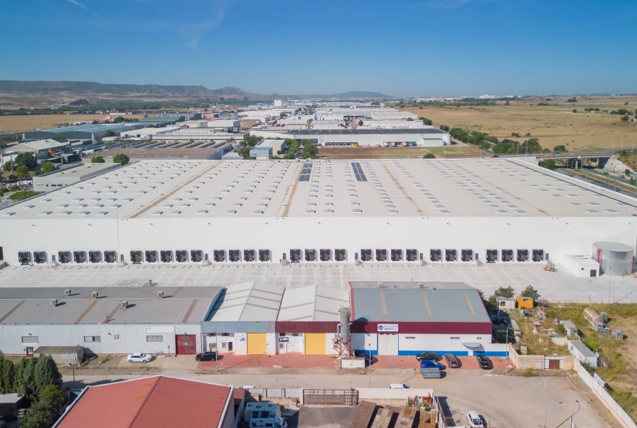 Nave logística en Azuqueca de Henares