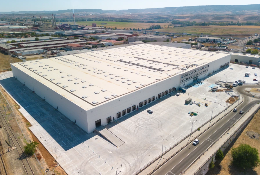 Nave logística en Azuqueca de Henares